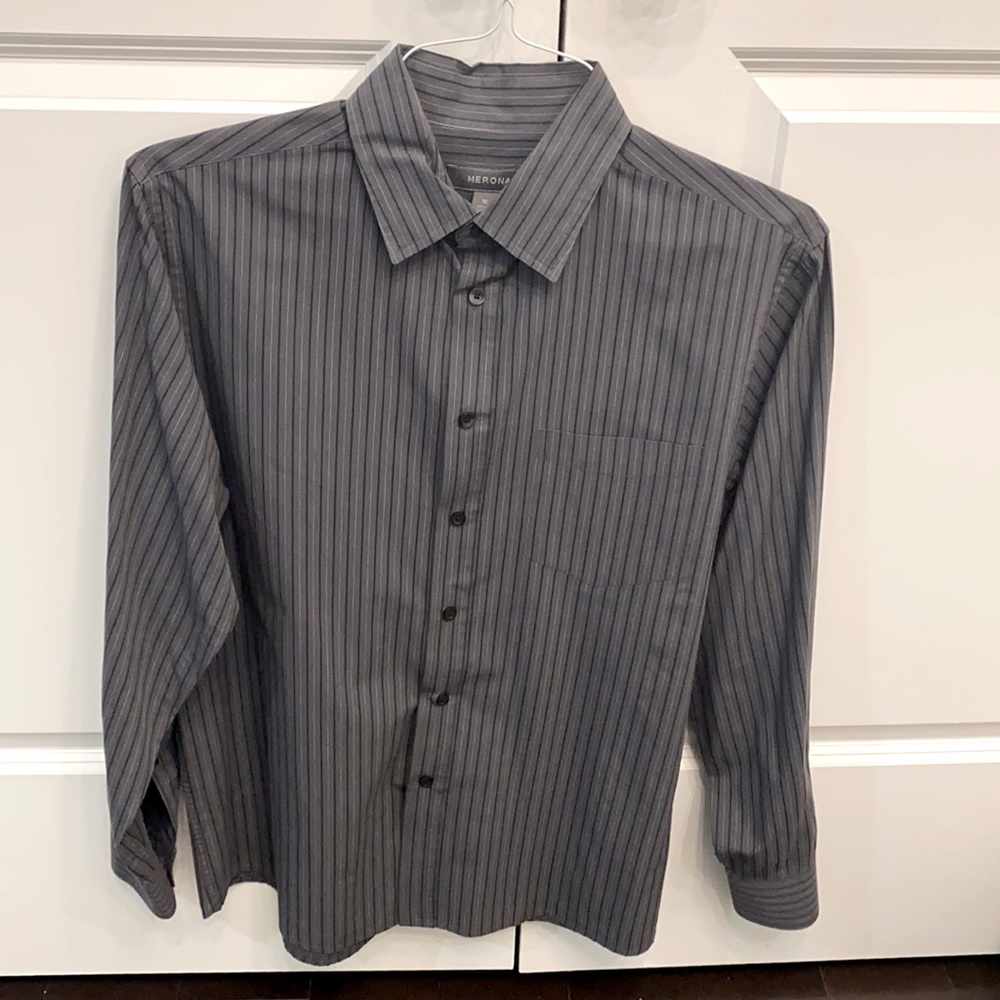 Merona Black & Gray Striped Button-down Size M